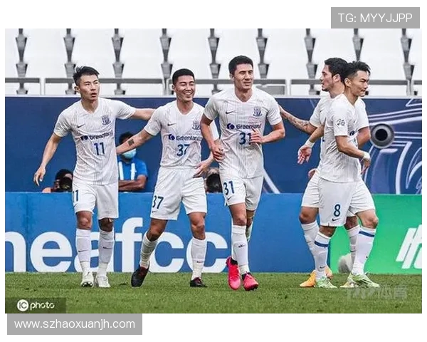 上海申花对阵蔚山现代的精彩对决回顾及赛后分析